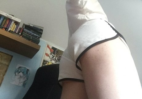 gargling0ncocks nude model photos