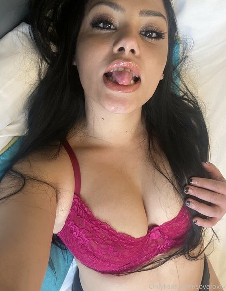 sovaunix porn actress pic