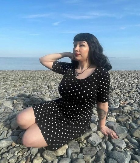 lips onlyfans best photos