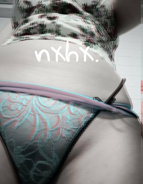 nxhxxx star pornographic image