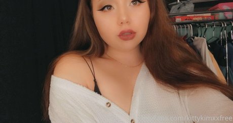 kittykimxxfree pornstar adult image