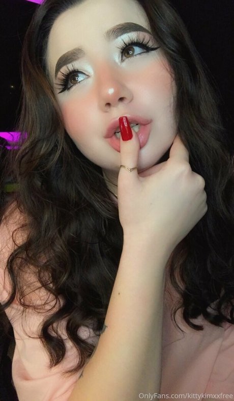 kittykimxxfree beautiful model archive