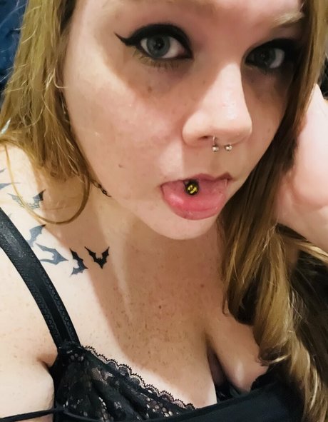 knees onlyfans free photos