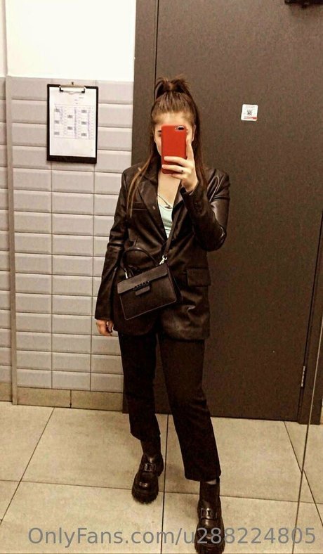 saddleviola pornographic model galleries