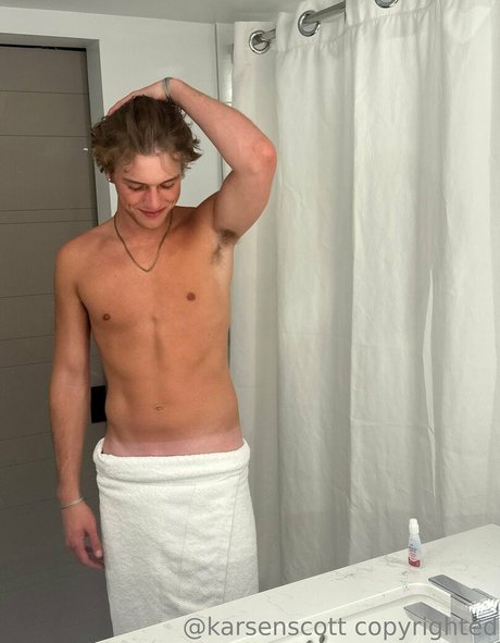 karsen scott star nice photos