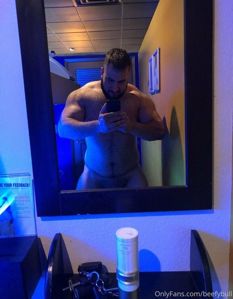 beefybull star nudes images