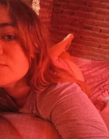 Jovencita Pulposa naked actress gallery