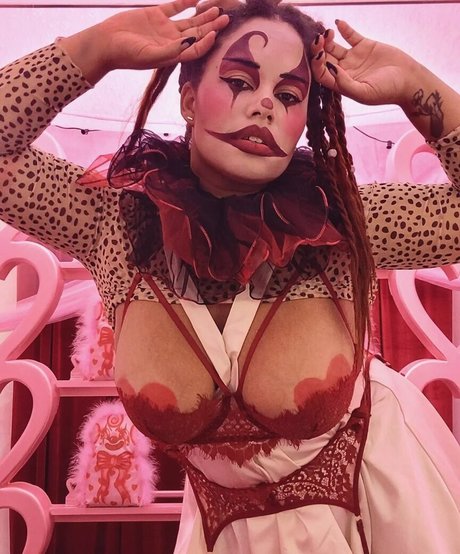 Sharlettewitch model pornographic pictures