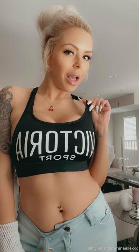 ninaellexxx top model photo