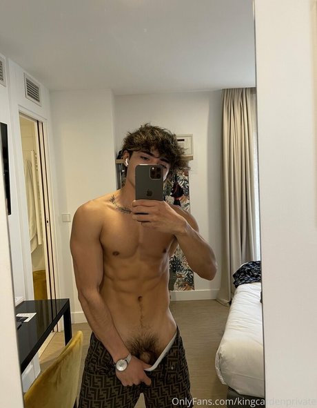 prettyboyaedan sex star image