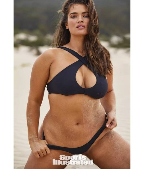 Tara Lynn exclusive actress image