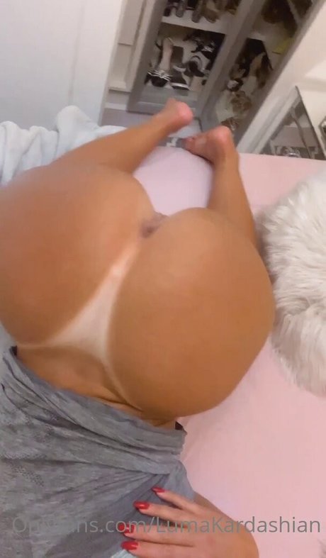 Luma Kardashian model pretty images