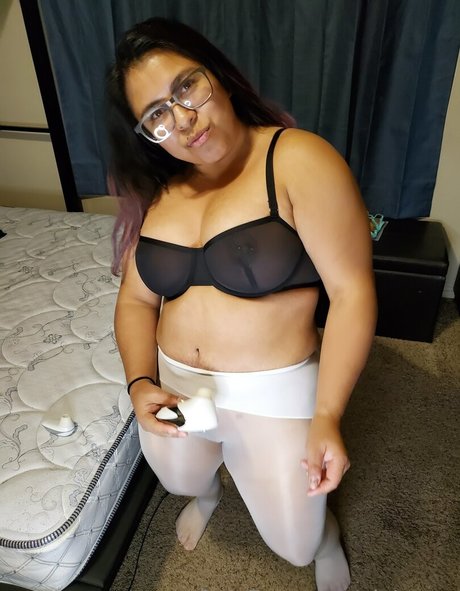 ph4mary model naked pics