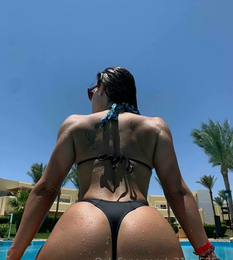 ennyfree nudes pornstar photo