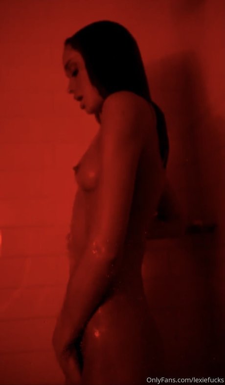 Lexiefucks naked star archive