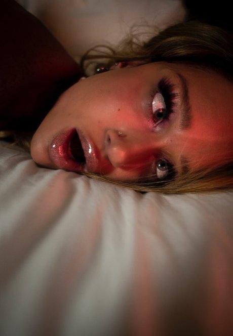 Lexiefucks adult model pic