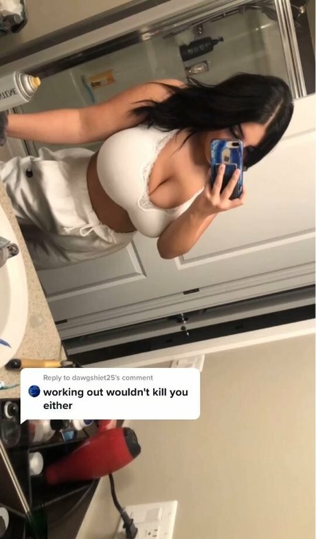 model onlyfans hot naked picture