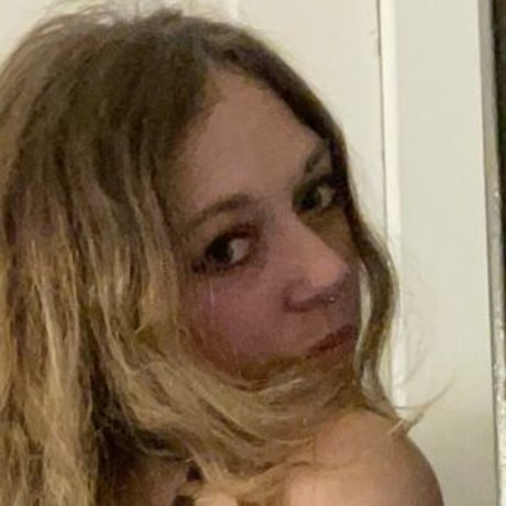 allimoonaxxx star art photos