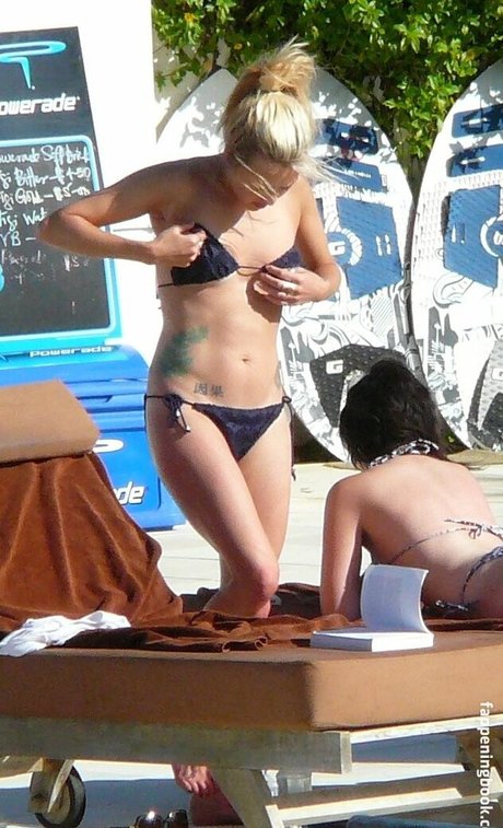 Fearne Cotton model nude pictures