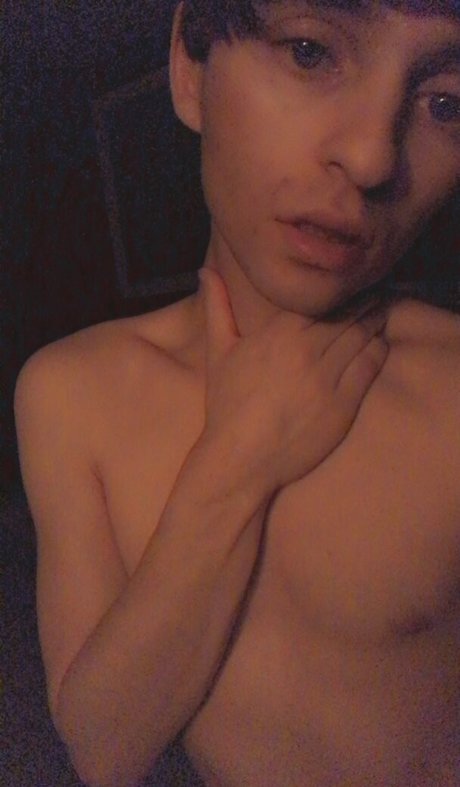 sm0ltwink porn actress image