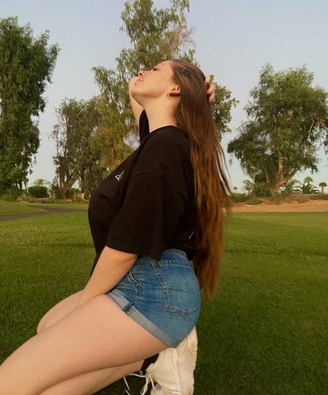 Lily P model naked image