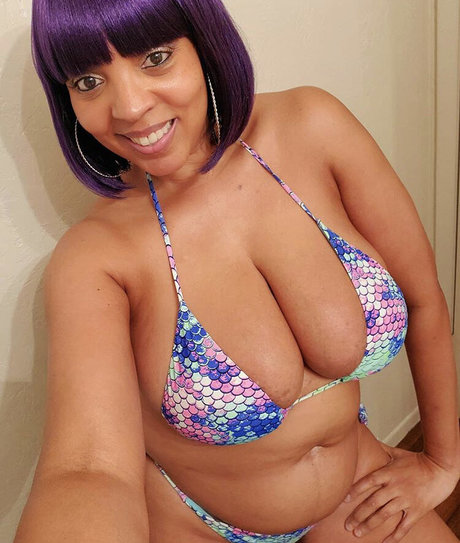 Brooklynsflame hot model gallery