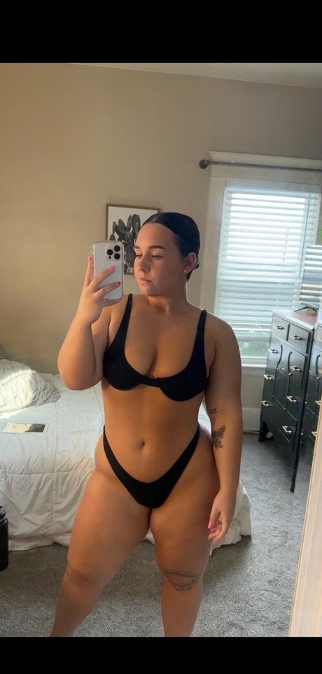 Buffgranola beautiful pornstar photo