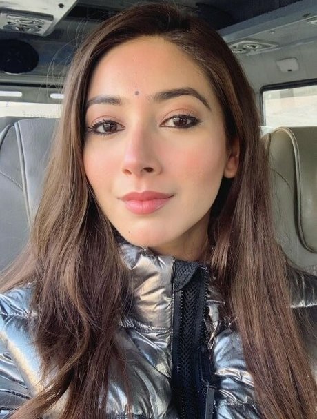 Alankrita Bora model sexy galleries