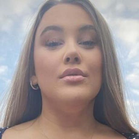 thisislauraxx pornstar adult archive
