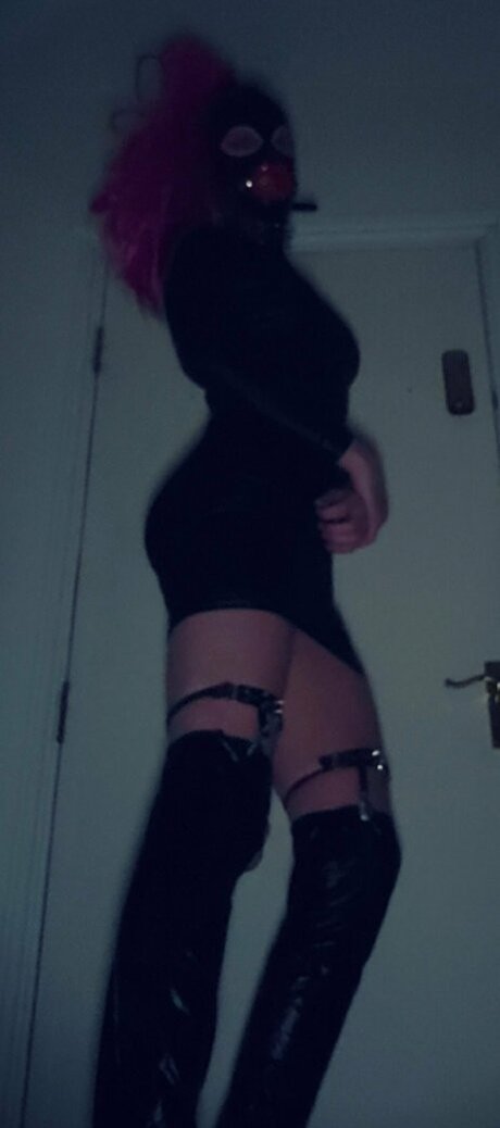 corruptedsissybimbodoll top star img