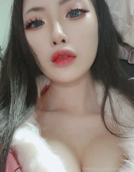 Kiyocosplay nudes star photos