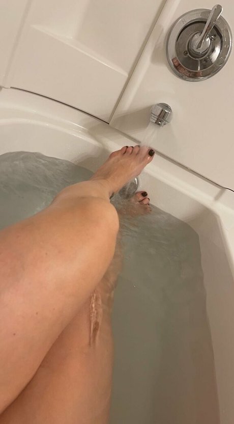unconstrainedbyu pornstar top gallery