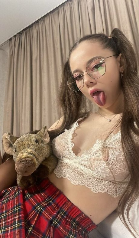taanni top profile image
