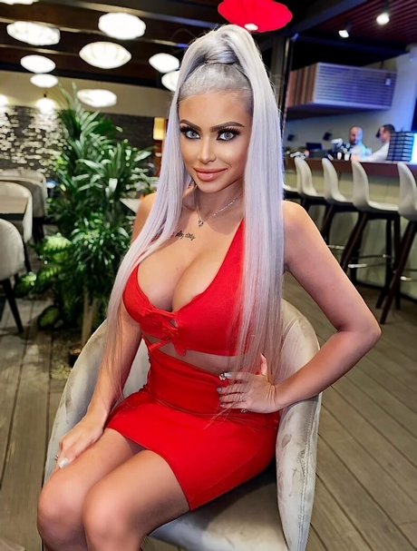 Sabrinabarbie exclusive model pics
