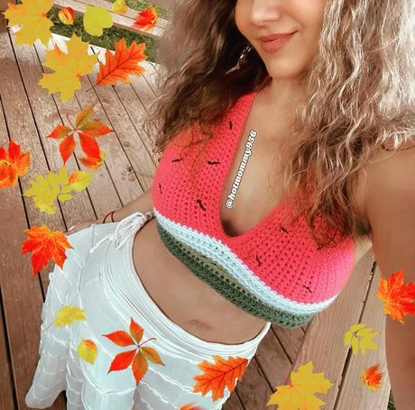 Hotmommy956 model nudes pic