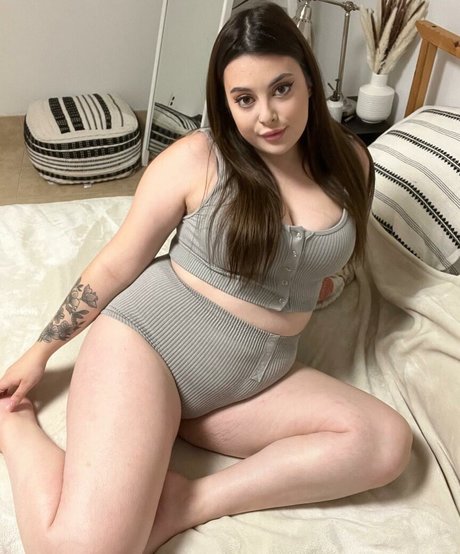 Balla Paige high quality star image