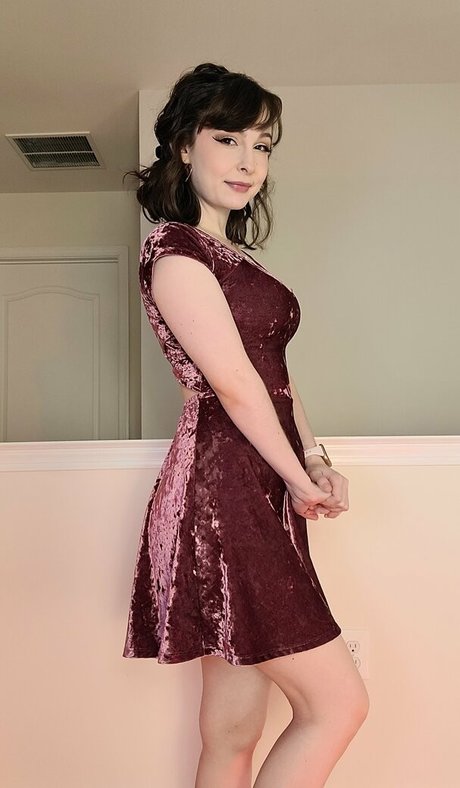 cherryvonfairyfree model hot pictures