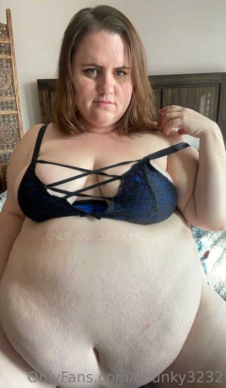 chunky3232 model art photos