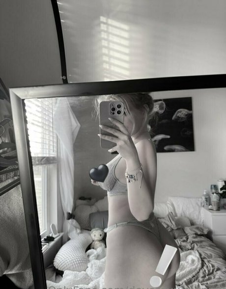 devereux quinn2 star nudes photo
