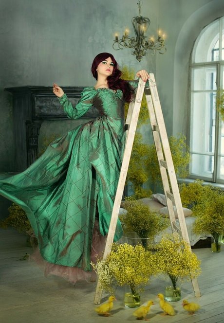 Di Simon star exclusive images