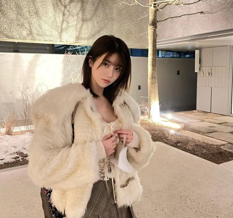 Lee Hayun naked pornstar archive