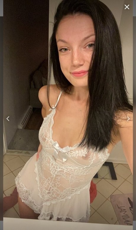 Kierakox pornographic actress pics