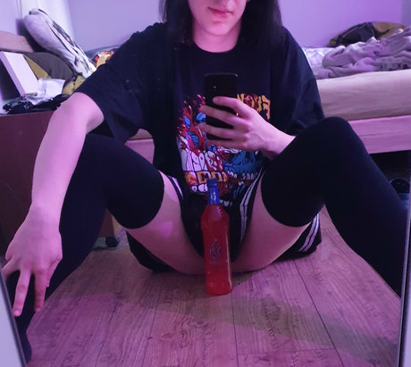 lildee uwu art star gallery