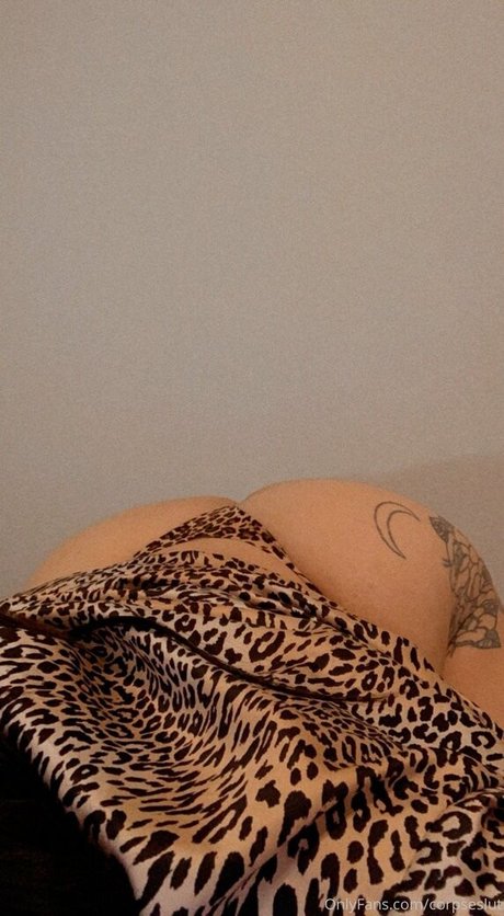 corpseslut nude actress pictures