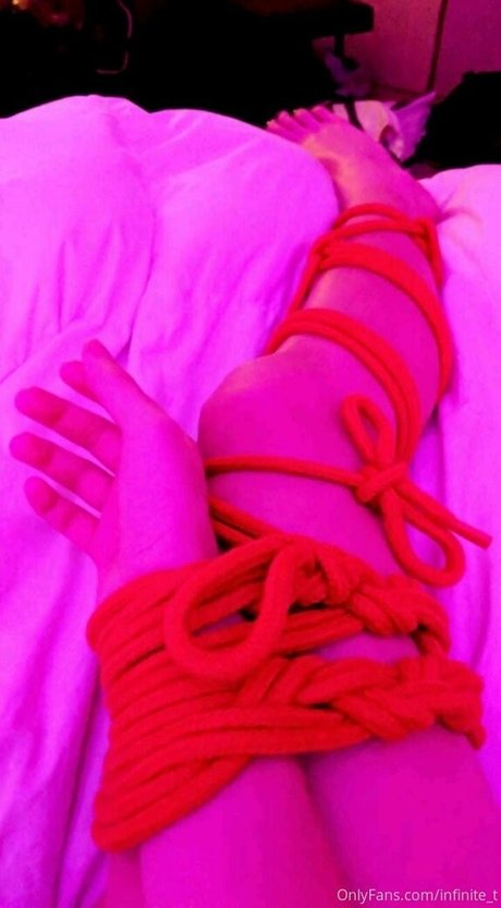 daxanais model porn pics