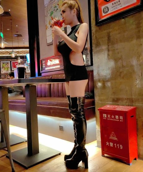 SexyCyborg sex model galleries