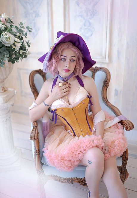 Senedy model pretty photo