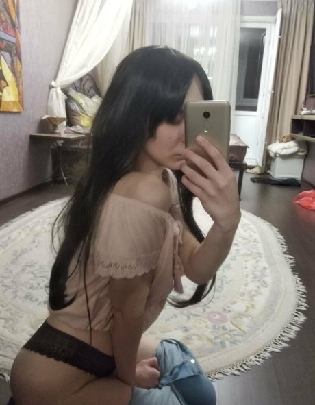 katyablack sexy actress image