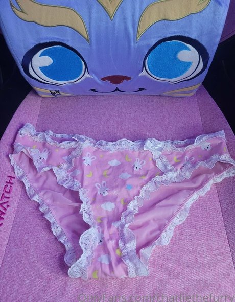 charliethefurry high quality model gallery