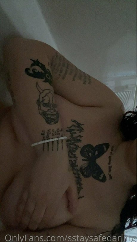 sstaysafedarling star nudes archive